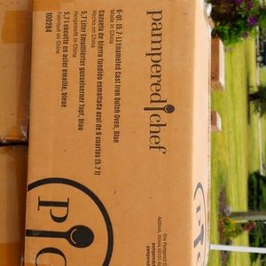 Pampered Chef cast iron 6qt